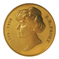 Золотая медаль лауреата Международной Премии имени Елены Ивановны Рерих